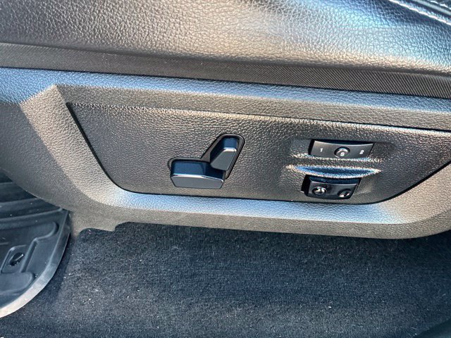 Used 2017 RAM 1500 Laramie w/ Convenience Group AWD/4WD image 15