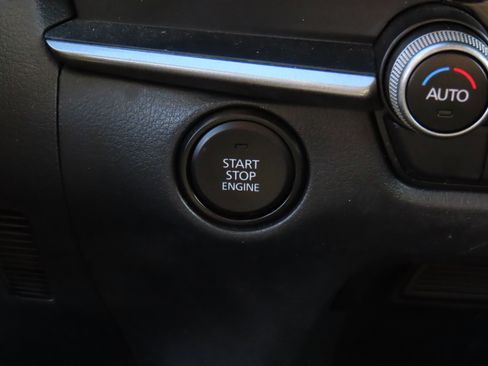 Used 2022 MAZDA CX-30 AWD 2.5 S w/ Select Package image 29