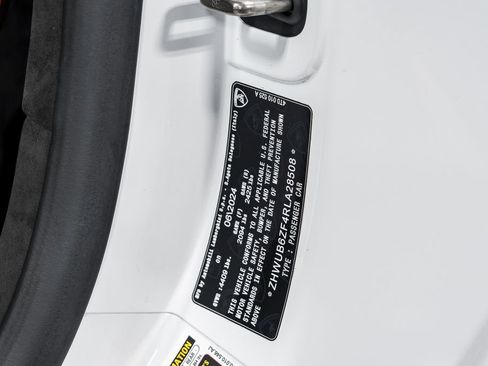 Used 2024 Lamborghini Huracan Tecnica RWD image 11