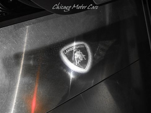 Used 2024 Lamborghini Urus S image 31