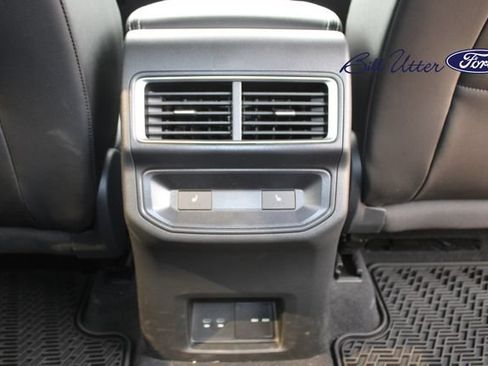 Used 2024 Volkswagen Atlas Cross Sport SEL Premium R-Line AWD/4WD image 15