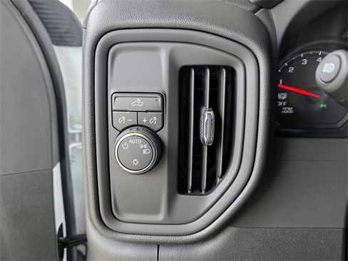 Used 2025 Chevrolet Silverado 1500 W/T w/ WT Value Package image 19