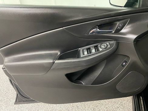 Used 2017 Chevrolet Volt LT image 10