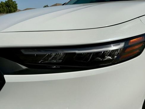 Used 2025 Honda Accord Sport image 10