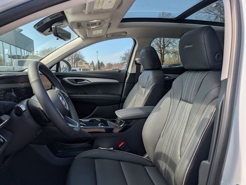 New 2026 Buick Envision Avenir image 5