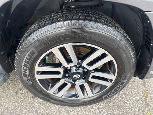 Used 2019 Toyota 4Runner Limited AWD/4WD image 14