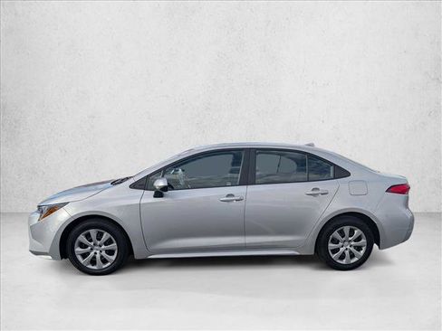 Used 2024 Toyota Corolla LE FWD image 8