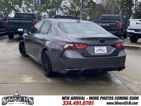Used 2023 Toyota Camry SE image 40