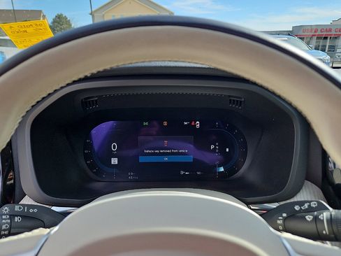 Used 2023 Volvo XC60 B5 Plus w/ Climate Package image 14