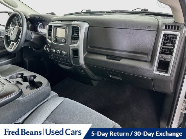 Used 2024 RAM 1500 Classic SLT AWD/4WD image 29