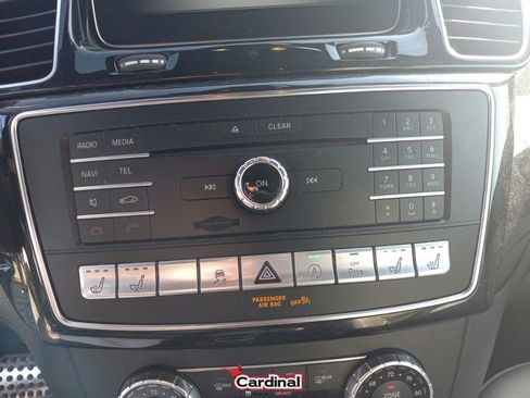 Used 2018 Mercedes-Benz GLE 43 AMG 4MATIC image 36