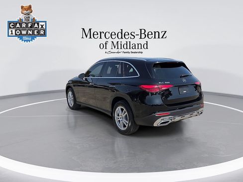 Certified 2025 Mercedes-Benz GLC 300 image 6
