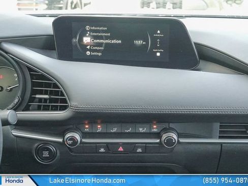 Used 2025 MAZDA MAZDA3 s FWD image 21