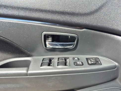 Used 2024 Mitsubishi Outlander Sport SE AWD/4WD image 7
