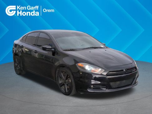 Used 2015 Dodge Dart SXT image 1