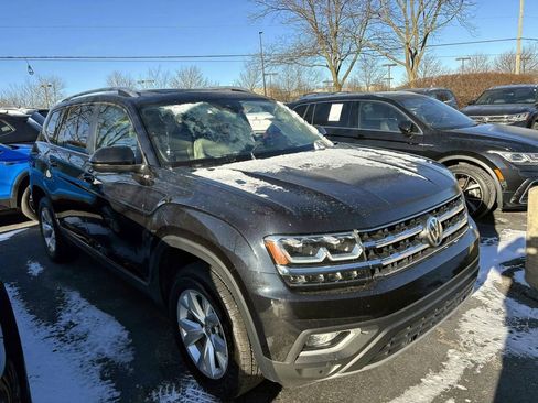 Used 2018 Volkswagen Atlas SEL image 1