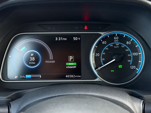 Used 2018 Nissan Leaf SL w/ SL Technology Package image 22