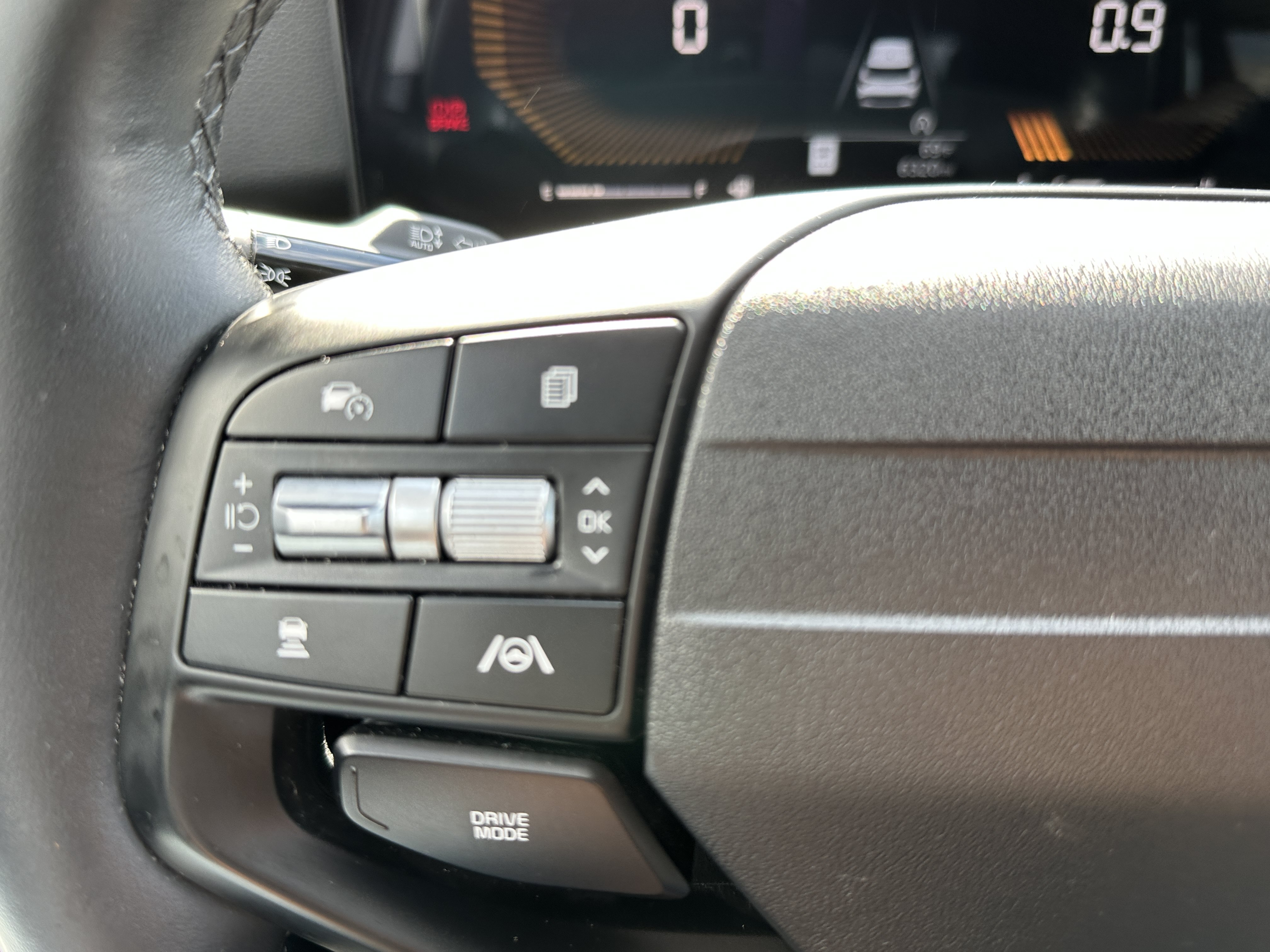 Certified 2026 Kia Sportage EX FWD image 25