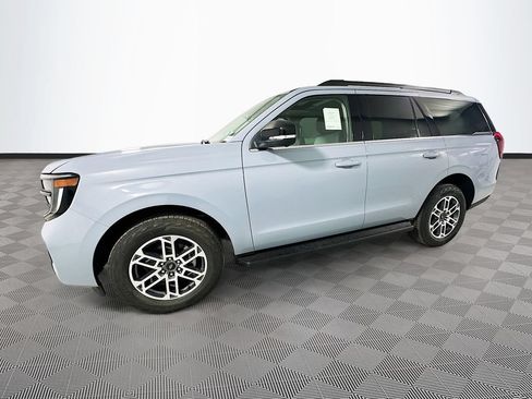 New 2026 Ford Expedition Active AWD/4WD image 28