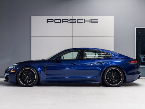 Certified 2022 Porsche Panamera Turbo S AWD/4WD image 2