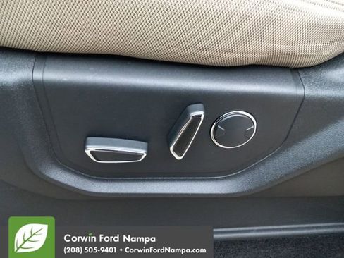 Used 2018 Ford F150 XLT w/ Equipment Group 302A Luxury image 12