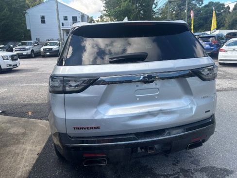 Used 2018 Chevrolet Traverse Premier w/ Redline Edition image 4