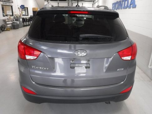 Used 2014 Hyundai Tucson SE image 8