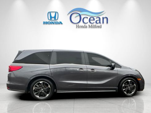 Used 2022 Honda Odyssey Elite image 6