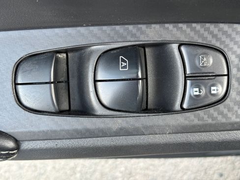 Used 2022 Nissan Altima 2.5 SV image 9