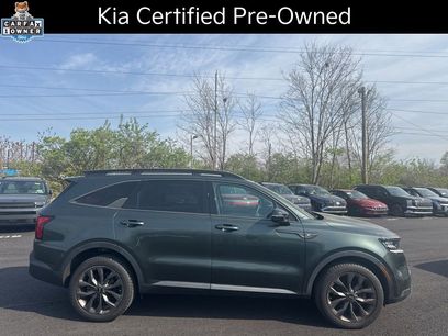 Certified 2021 Kia Sorento EX w/ EX AWD X-Line Package