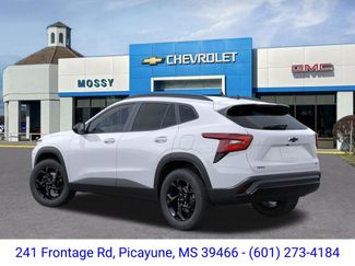 New 2026 Chevrolet Trax LT w/ Driver Confidence Package FWD video 3