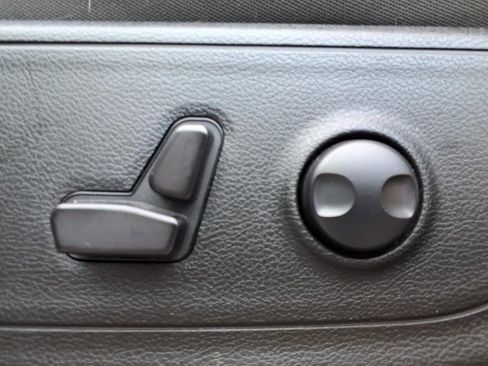 Certified 2023 RAM 1500 Big Horn image 28