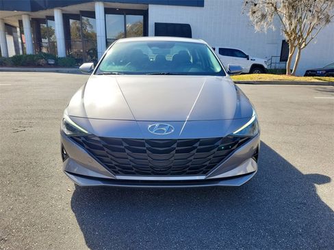 Certified 2023 Hyundai Elantra SEL image 7