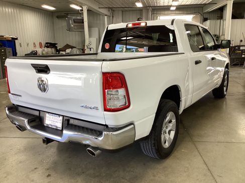 Used 2023 RAM 1500 Big Horn AWD/4WD image 6