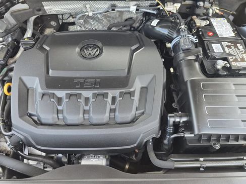 Used 2024 Volkswagen Tiguan SE R-Line FWD image 27