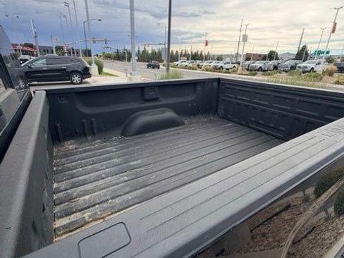 Used 2015 GMC Sierra 1500 SLT w/ SLT Crew Cab Value Package AWD/4WD image 4