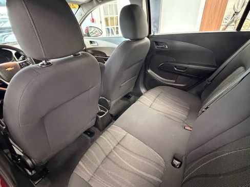 Used 2020 Chevrolet Sonic LT image 12