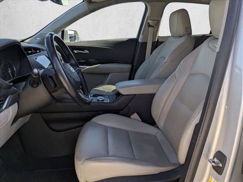 Used 2019 Cadillac XT4 Premium Luxury FWD image 13