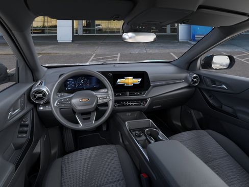 New 2026 Chevrolet Equinox LT w/ Midnight Edition image 16