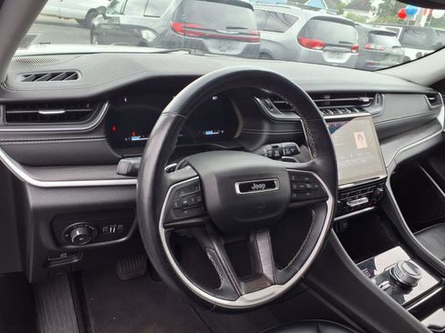 Certified 2022 Jeep Grand Cherokee L Limited image 48