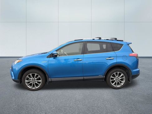 Used 2017 Toyota RAV4 Limited w/ Advanced Technology Package AWD/4WD image 10
