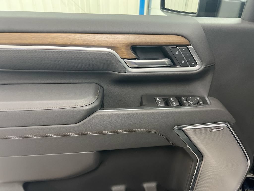 New 2026 Chevrolet Silverado 2500 High Country w/ High Country Premium Package AWD/4WD image 22