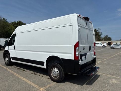 Used 2023 RAM ProMaster 2500 FWD image 5