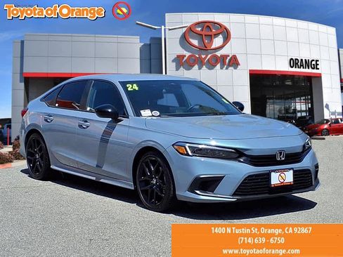 Used 2024 Honda Civic Sport image 1