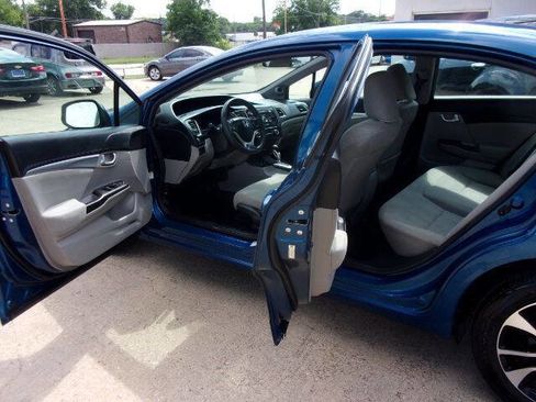 Used 2013 Honda Civic EX image 9