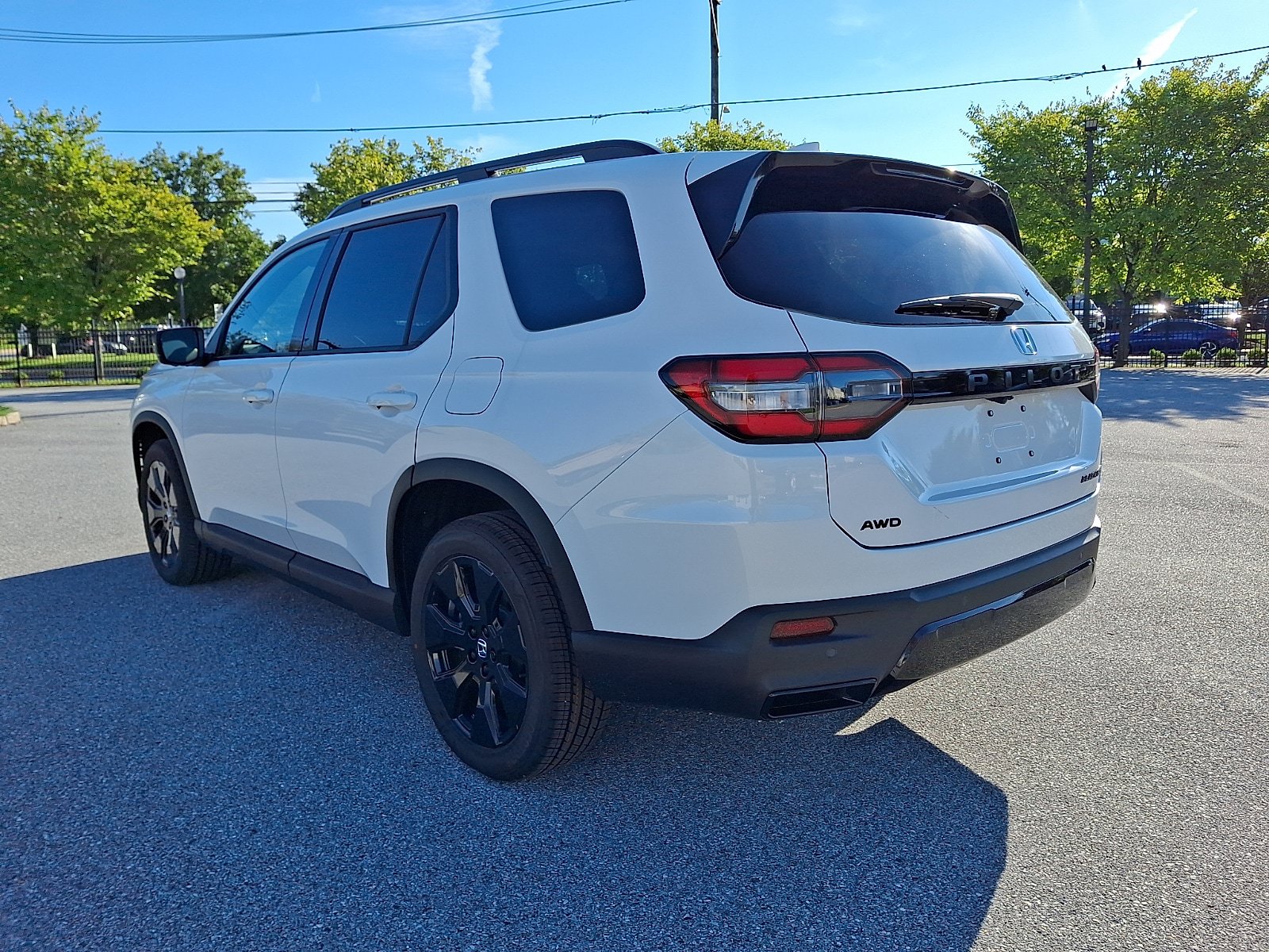 New 2026 Honda Pilot Black Edition image 3