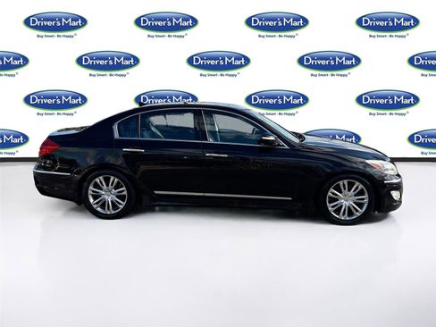 Used 2012 Hyundai Genesis 5.0 image 9