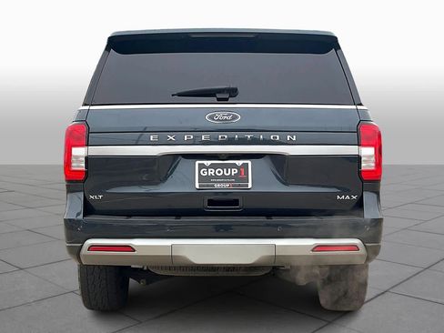 Used 2022 Ford Expedition Max XLT image 4