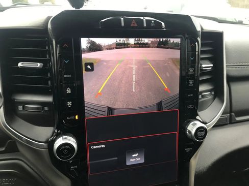 Used 2024 RAM 2500 Laramie image 26