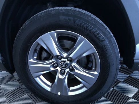 Used 2023 Toyota RAV4 XLE w/ Convenience Package image 16